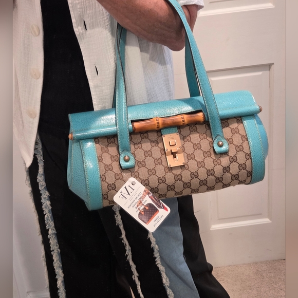 Gucci Vintage 1990s ultra rare limited edition turquoise Bamboo Bullet Bag - Picture 5 of 17